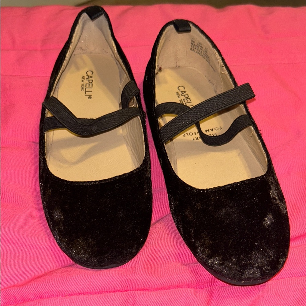 Capelli of New York Velvet Black Ballet flats Kids Dress Shoes